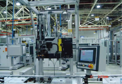 汽车发动机变速箱拧紧机